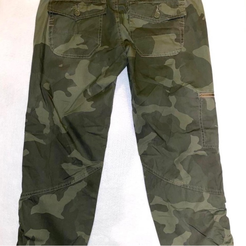 Juniors Union Bay Y2K Camo Capris Pants NWT